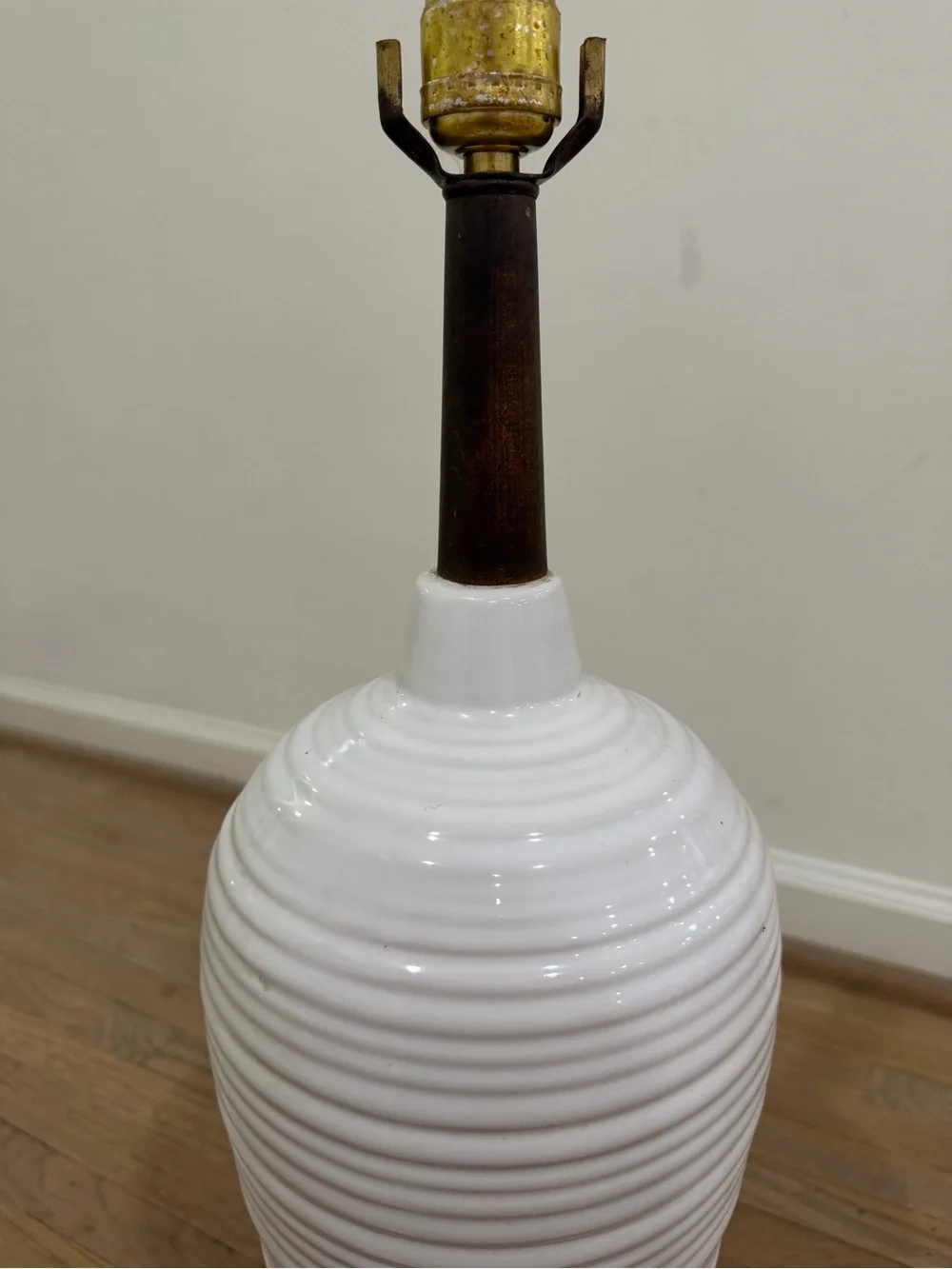 mid-century modern ribbed white glazed ceramic and walnut vase-shaped table lamp